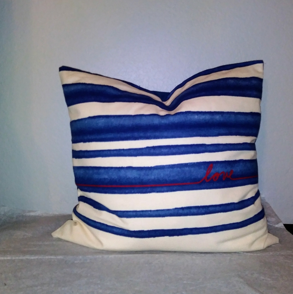 NWT- Ellen DeGeneres pillow-Large